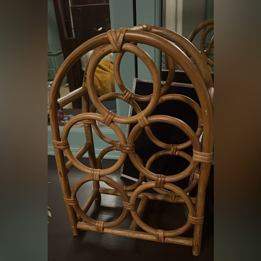 Tiki/ Bamboo wine rack